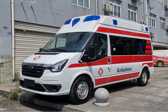 Medische Ford Transit Ambulance 8 / 9 zitplaats Diesel 4x2