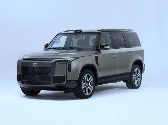 Plug In Extended Range Hybrid Vehicle Automobile Grote SUV Vierwielaandrijving