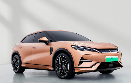 Goede prijs BYD Song L Sedan 5 zitplaatsen tweewiel aandrijving 4×2 Bereik van 500 kilometer online