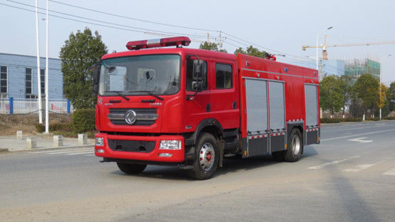 Goede prijs Dongfeng 8200 liter water tank brandweerwagen 2WD achterdrijving diesel 6 zitplaatsen 4×2 handgeschakelde transmissie online