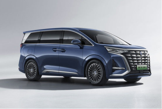 BYD Tengshi Minivan MPV Plug In Hybrid MPV Pure Electric 1