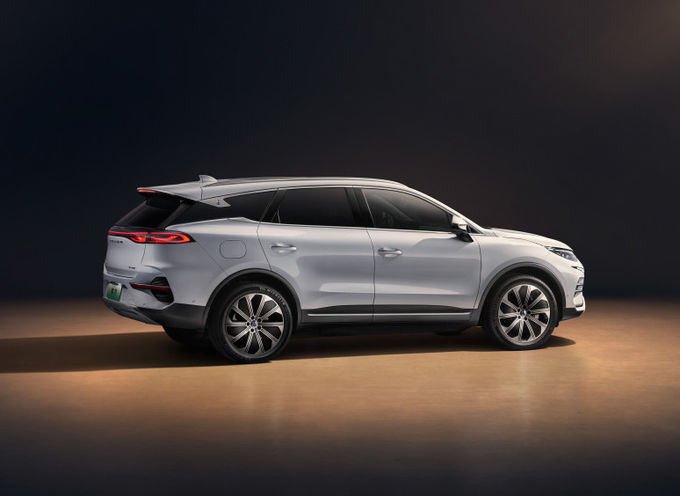 6 zitplaatsen BYD Tengshi SUV Super Hybrid Plug In Hybrid Power 4x4 0