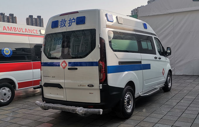 Witte Ford Transit Ambulance 8 zitplaatsen Gasoline Medische Ambulance 1