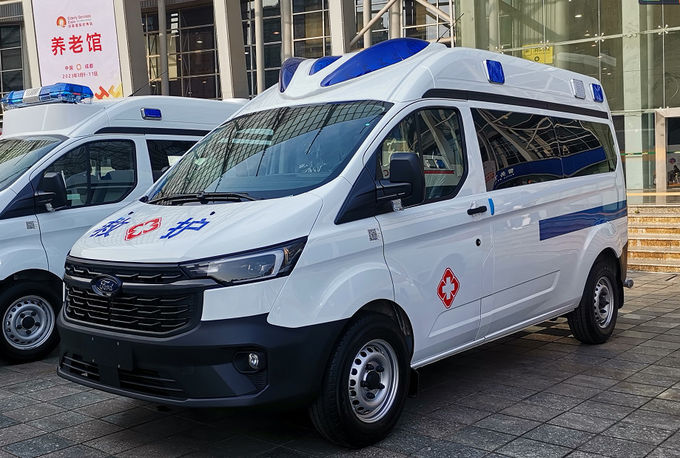 Witte Ford Transit Ambulance 8 zitplaatsen Gasoline Medische Ambulance 0