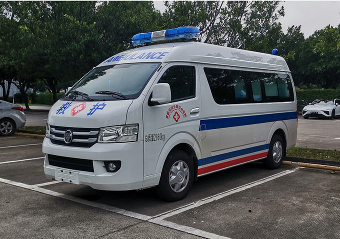 Futian spoedeisende medische hulp ambulance 7 zitplaatsen achterdrijving 4x2 3