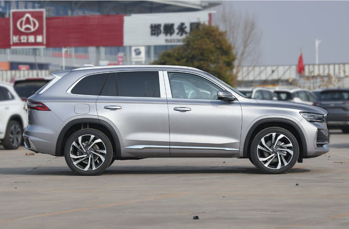 2024 Xingyue L Benzine 5 zitplaatsen Offroad voertuig met twee aandrijvingen / vier aandrijvingen 2
