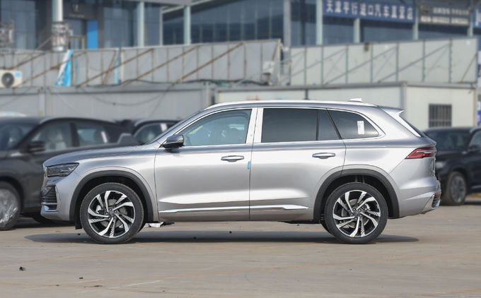 2024 Xingyue L Benzine 5 zitplaatsen Offroad voertuig met twee aandrijvingen / vier aandrijvingen 0