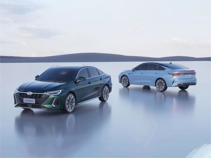 Benzin Chery Arrizo 8 Voertuig Auto Tweewiel aandrijving Geavanceerde Sedan 0
