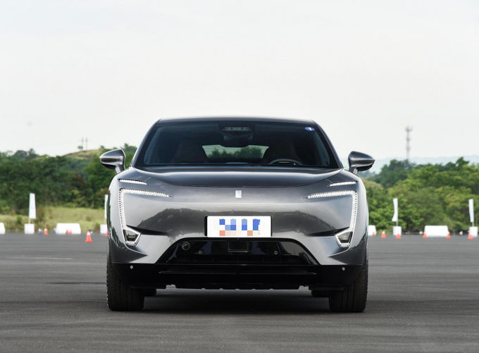 Pure Electric Avita 11 Vijf zitplaatsen High Performance Hatchback 2