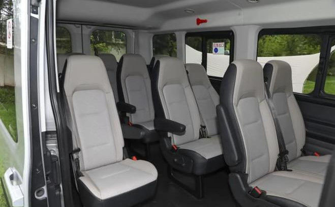 Witte Ford Transit Minibus 15 zitplaatsen Jiangling 10 zitplaatsen Minibus 4