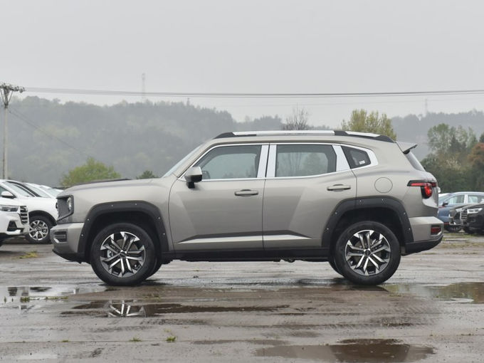 2WD 4WD Grote Muur Auto 7 snelheid / 9 snelheid Automatisch voertuig 2