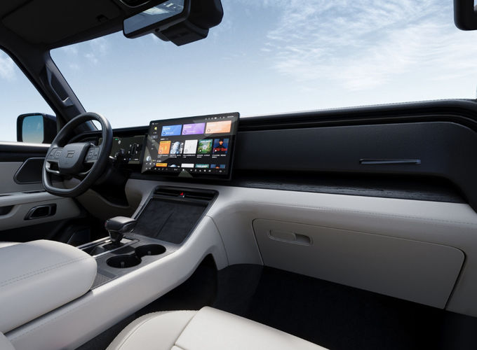 Plug In Extended Range Hybrid Vehicle Automobile Grote SUV Vierwielaandrijving 7
