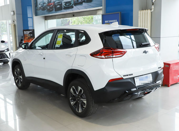 Chevrolet Chuangku Benzine aangedreven auto's Buitenwegvoertuig 3