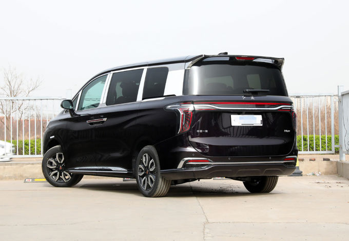 Zwarte Hongqi 7 zitplaatsen Minivan MPV High End Luxe Business Reception Car 4