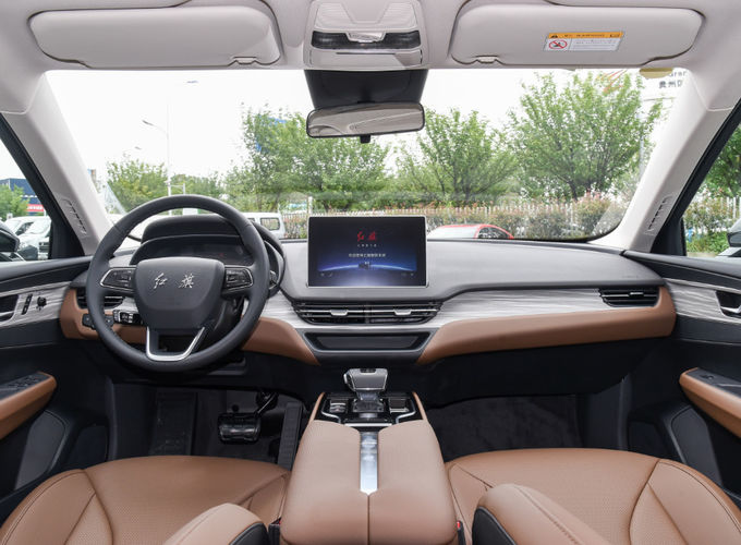 Hongqi elektrische EV auto 140Kw 5 zitplaatsen elektrische auto voorwiel aandrijving zwart 6