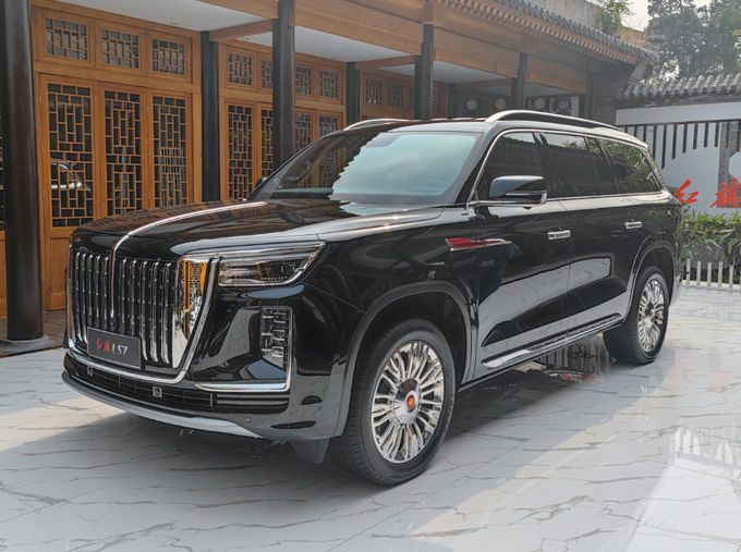 Hongqi S7 Groot luxe voertuig Auto 6 zitplaatsen 4 zitplaatsen SUV benzine 0