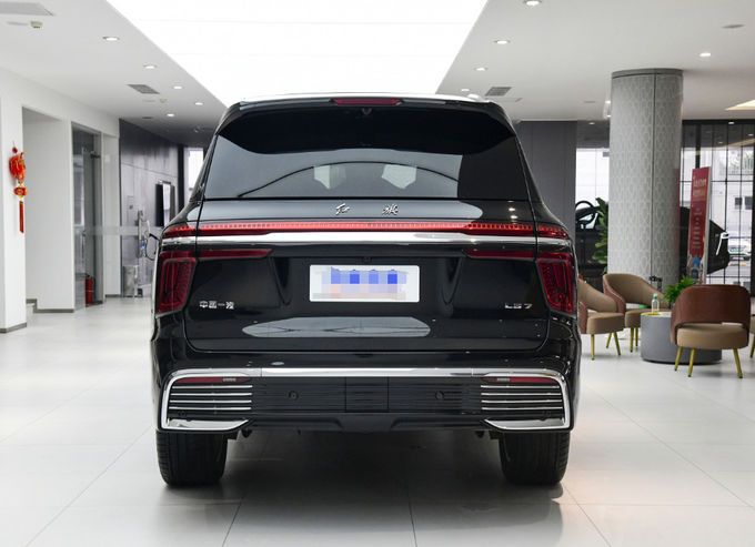 Hongqi S7 Groot luxe voertuig Auto 6 zitplaatsen 4 zitplaatsen SUV benzine 4