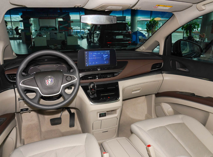 Buick Minivan MPV 7 zitplaatsen Voor zakelijke receptie Familie reis 4