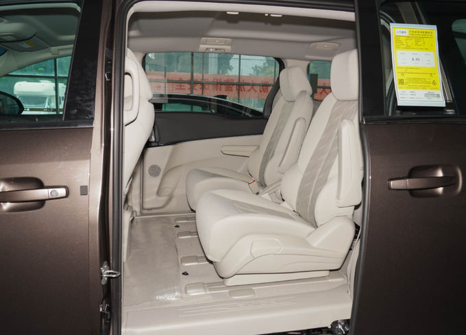 Buick Minivan MPV 7 zitplaatsen Voor zakelijke receptie Familie reis 8