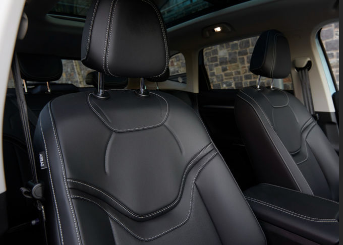 Grote Muur Haval H6 Benzine aangedreven auto's Voorwiel aandrijving Zilver 7