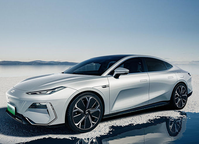 Geely E8 Pure Electric Coupé 5 zitplaatsen 0