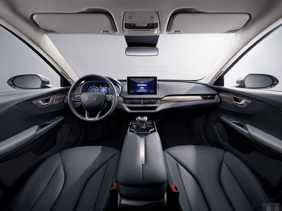 Hongqi Pure Electric Sedan 4×2 Automatische Transmissie Voertuig Auto 5